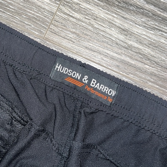 Hudson and Barron joggers. Size L. NWOT - Picture 2 of 4